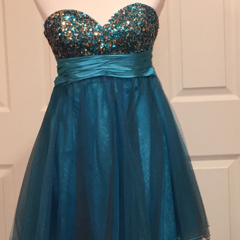Mini party dress